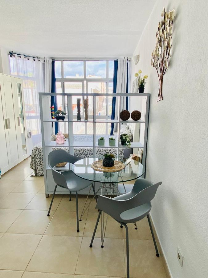 Golden Wave Apartment Corralejo Exterior photo