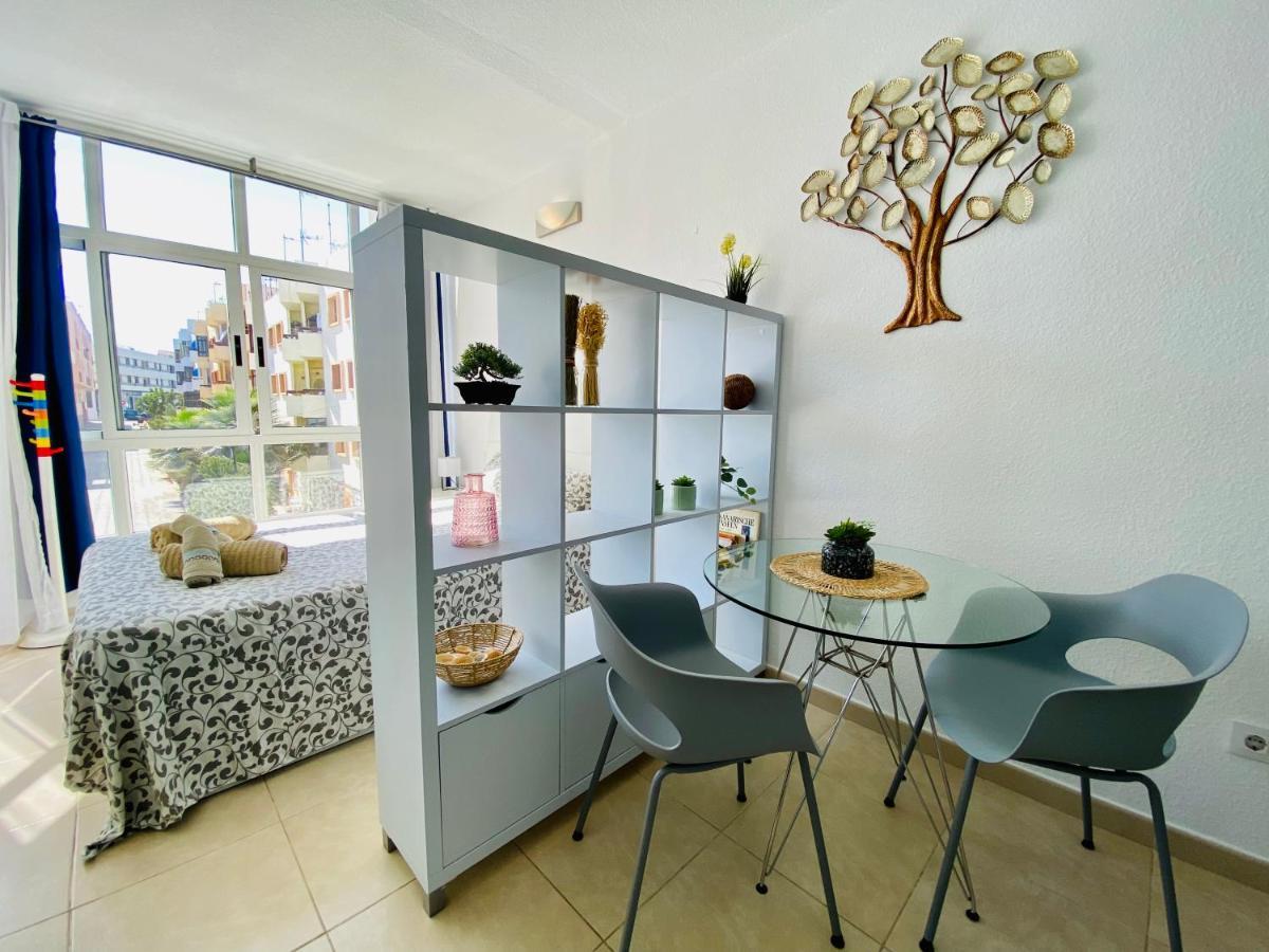 Golden Wave Apartment Corralejo Exterior photo