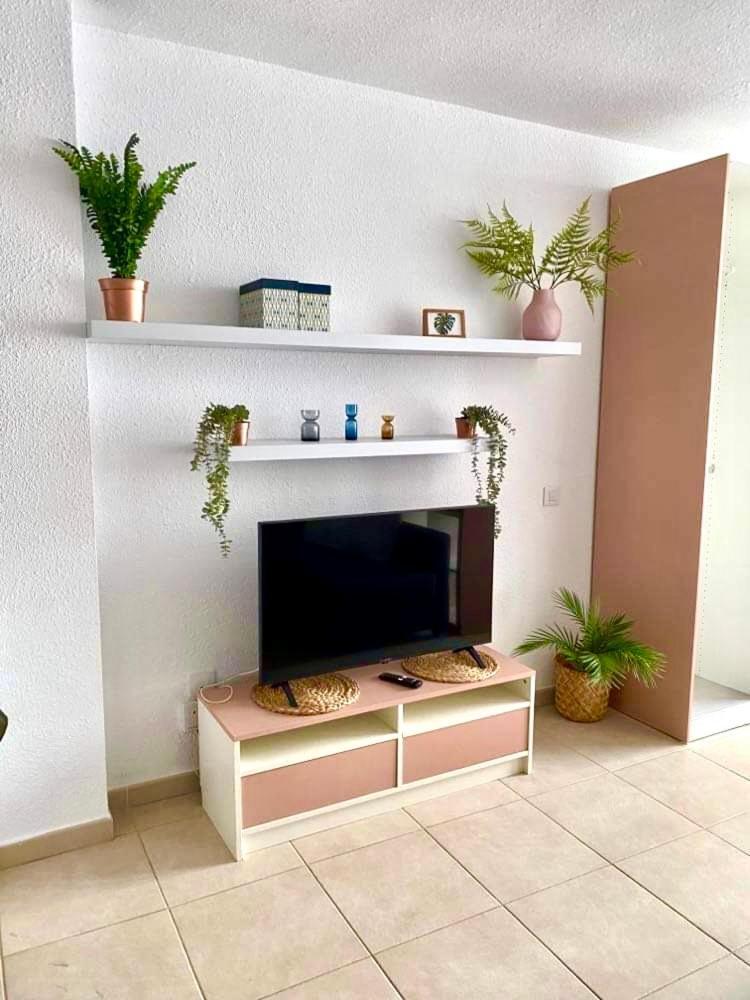 Golden Wave Apartment Corralejo Exterior photo
