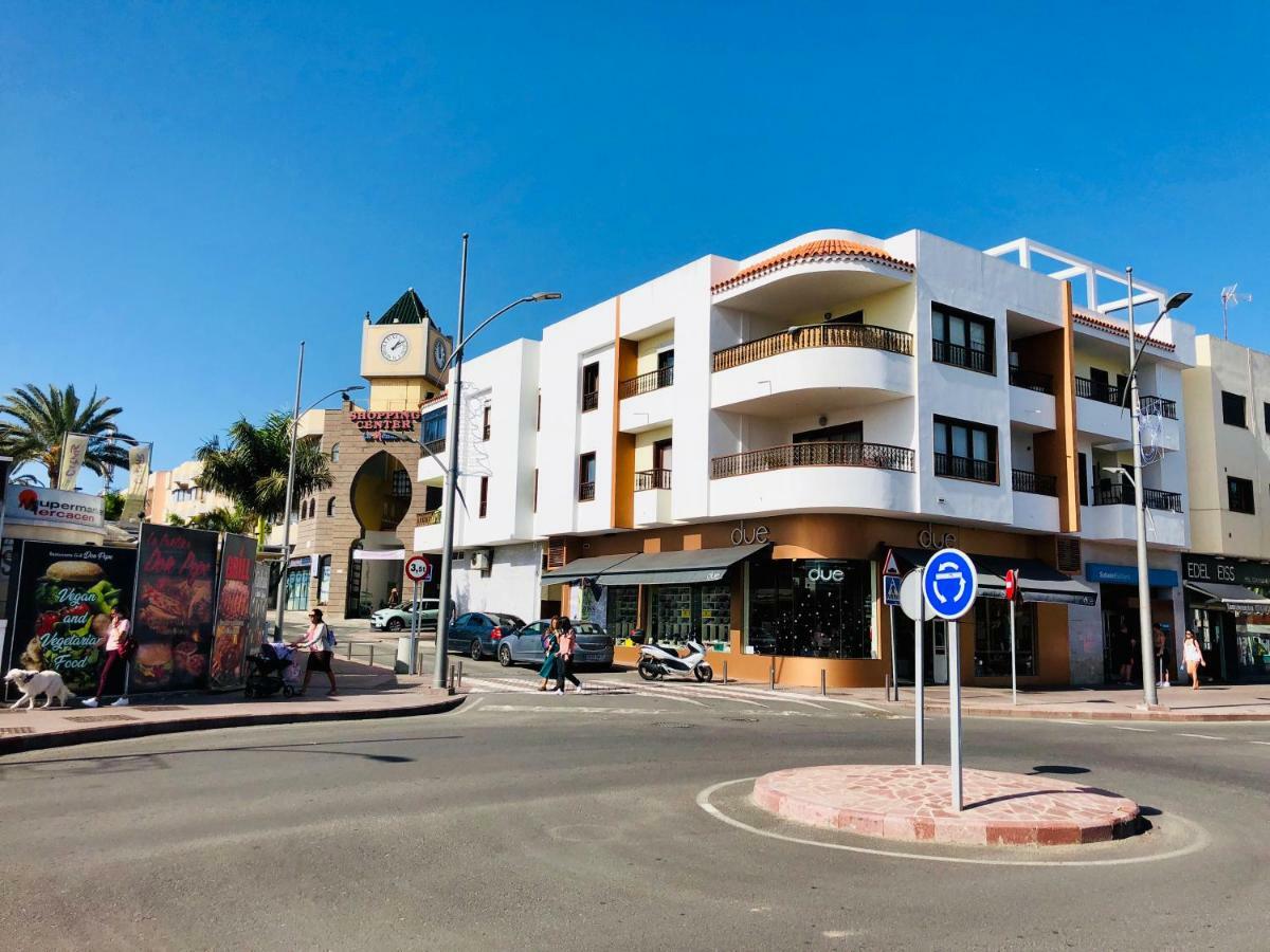 Golden Wave Apartment Corralejo Exterior photo